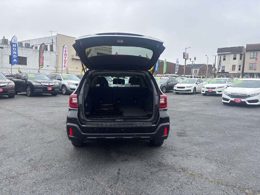 Used 2019 Subaru Outback 2.5i Limited AWD/4WD image 10
