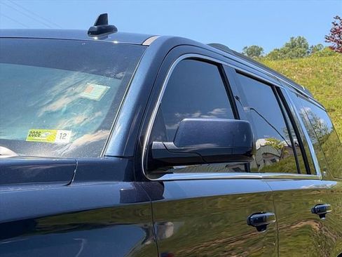 Used 2020 Chevrolet Tahoe LT AWD/4WD image 24