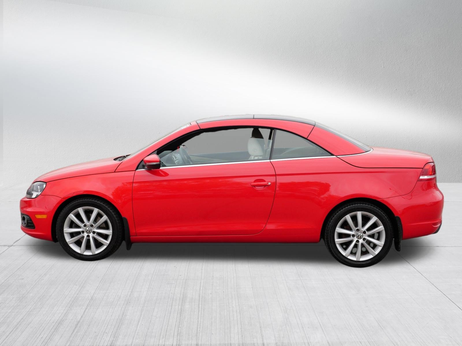 Used 2015 Volkswagen Eos Komfort FWD image 4