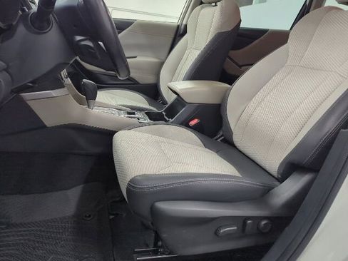 Used 2021 Subaru Forester Premium AWD/4WD image 9