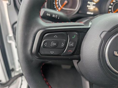 Used 2024 Jeep Wrangler Unlimited Rubicon w/ Safety Group image 7