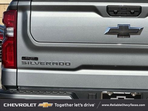 New 2026 Chevrolet Silverado 1500 RST AWD/4WD image 6