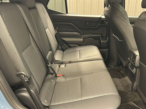 Used 2025 Toyota 4Runner TRD Off-Road Premium w/ Tow Technology Package image 40