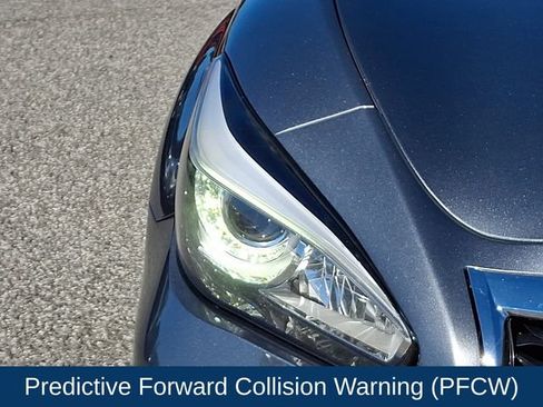 Used 2017 INFINITI Q70 L 3.7 w/ Deluxe Touring Package AWD/4WD image 29