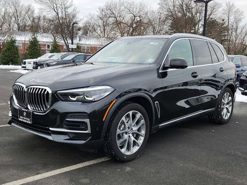 Certified 2023 BMW X5 xDrive40i w/ Premium Package image 3