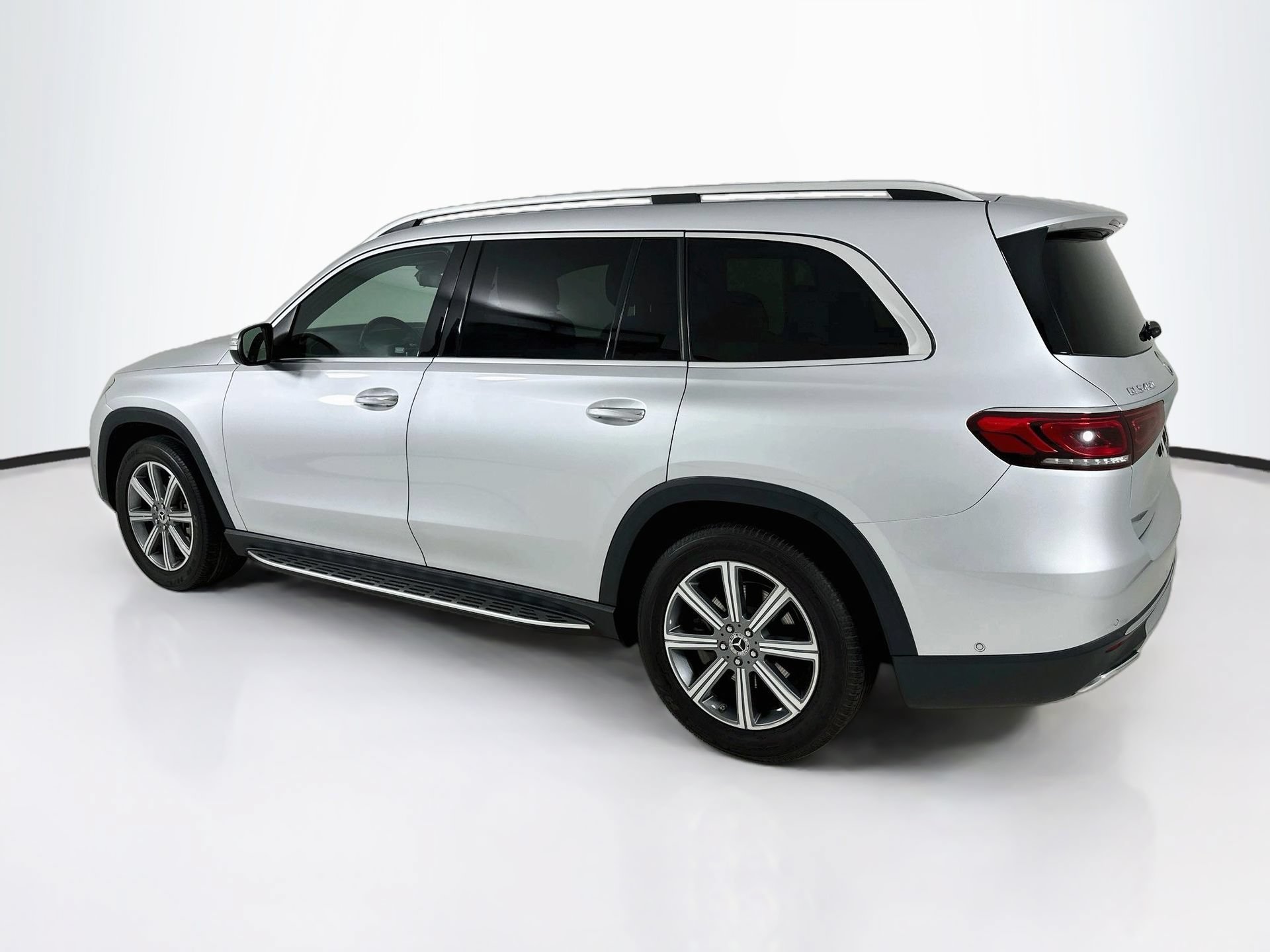 Certified 2020 Mercedes-Benz GLS 450 4MATIC image 6