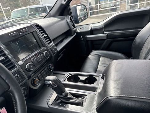 Used 2017 Ford F150 XLT w/ Equipment Group 302A Luxury image 28