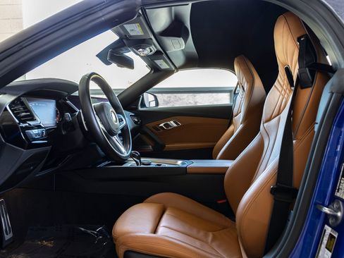 Used 2023 BMW Z4 M40i w/ Premium Package RWD image 15