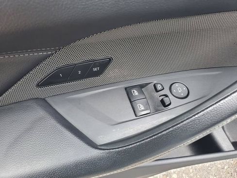 Used 2023 BMW M440i Coupe w/ Premium Package RWD image 12