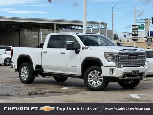 Used 2022 GMC Sierra 2500 Denali w/ Denali Ultimate Package AWD/4WD image 2