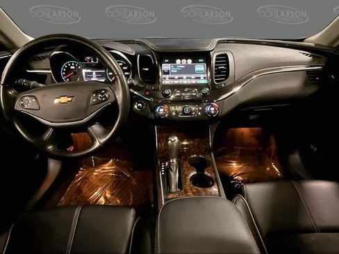 Used 2014 Chevrolet Impala LT FWD image 19