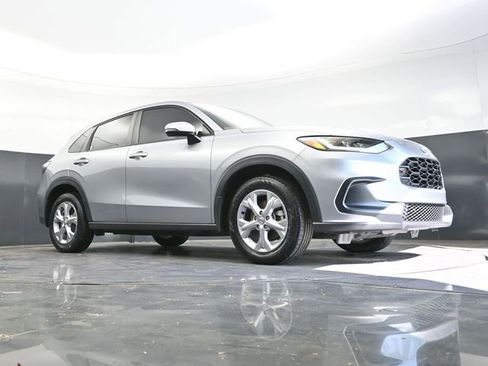 Used 2024 Honda HR-V LX image 33