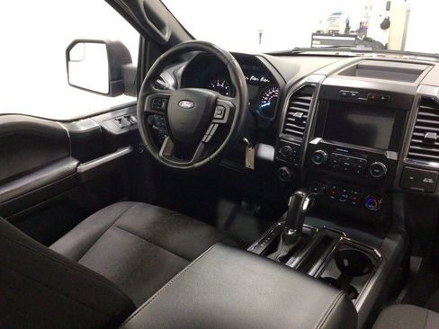Used 2019 Ford F150 XLT w/ Equipment Group 302A Luxury image 17