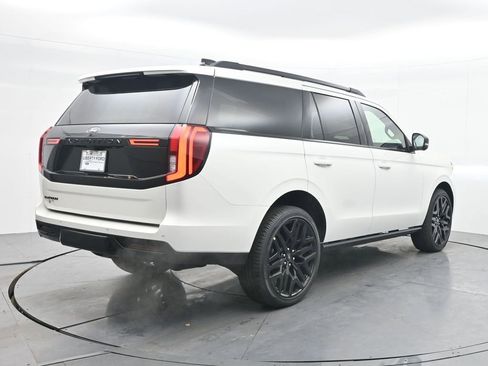 New 2026 Ford Expedition Platinum w/ Stealth Performance Package image 7