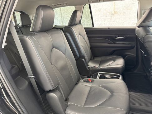 Certified 2024 Toyota Grand Highlander Limited image 44