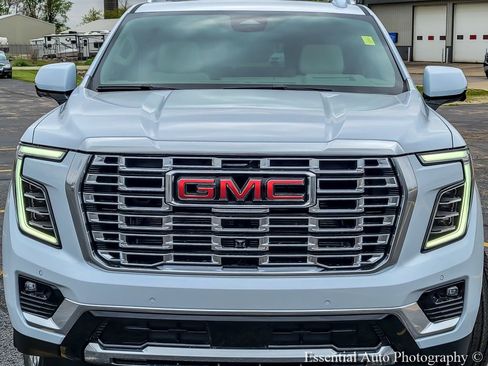 New 2026 GMC Yukon Denali AWD/4WD image 4