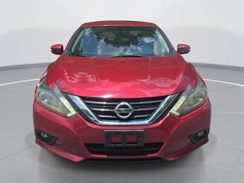 Used 2016 Nissan Altima 2.5 SL w/ 2.5 Technology w/LED Package FWD image 9