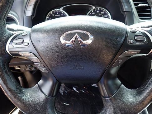 Used 2014 INFINITI QX60 Luxe w/ Deluxe Touring Package AWD/4WD image 19