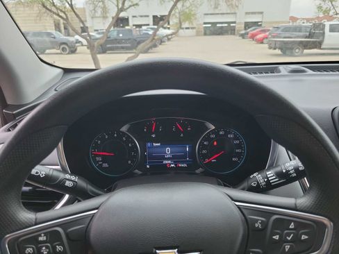 Used 2024 Chevrolet Equinox LS w/ LS Convenience Package FWD image 22