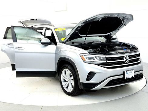 Used 2022 Volkswagen Atlas SE AWD/4WD image 9
