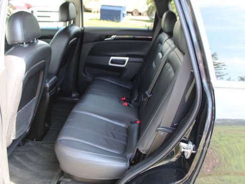 Used 2014 Chevrolet Captiva Sport LTZ FWD image 27