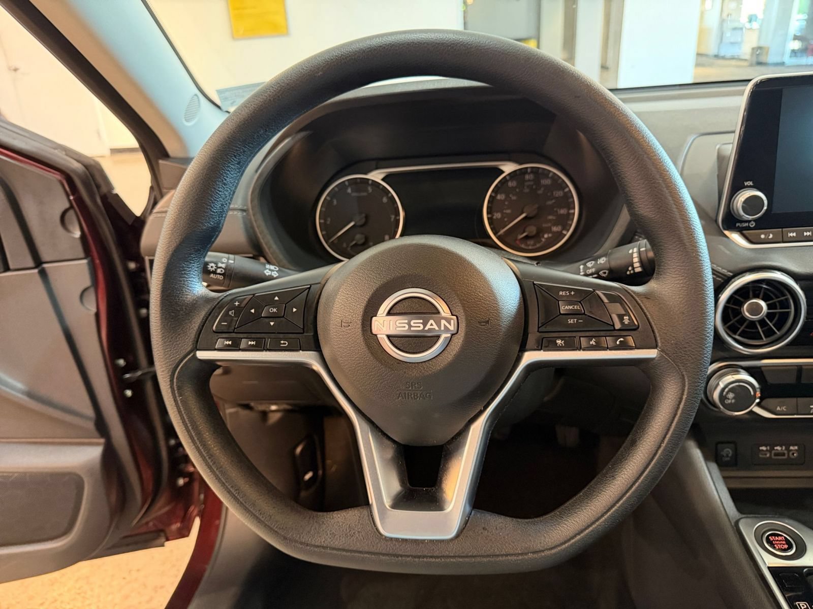 Used 2025 Nissan Sentra SV FWD image 26