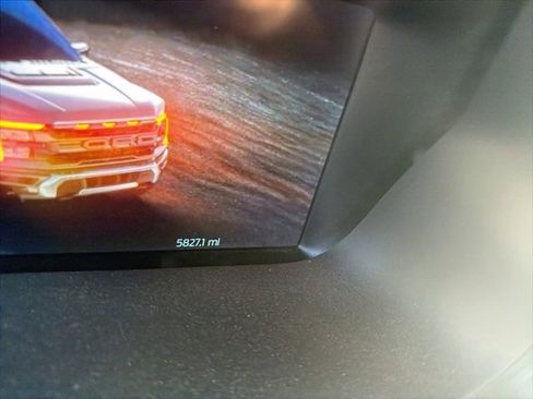 Used 2025 Ford F150 Raptor image 6