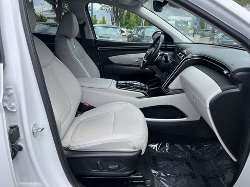 Certified 2023 Hyundai Tucson Limited AWD/4WD image 15