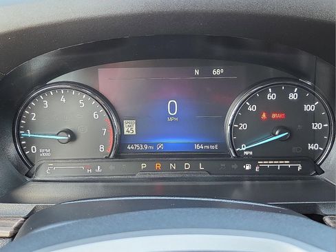 Used 2023 Ford Explorer Limited AWD/4WD image 23