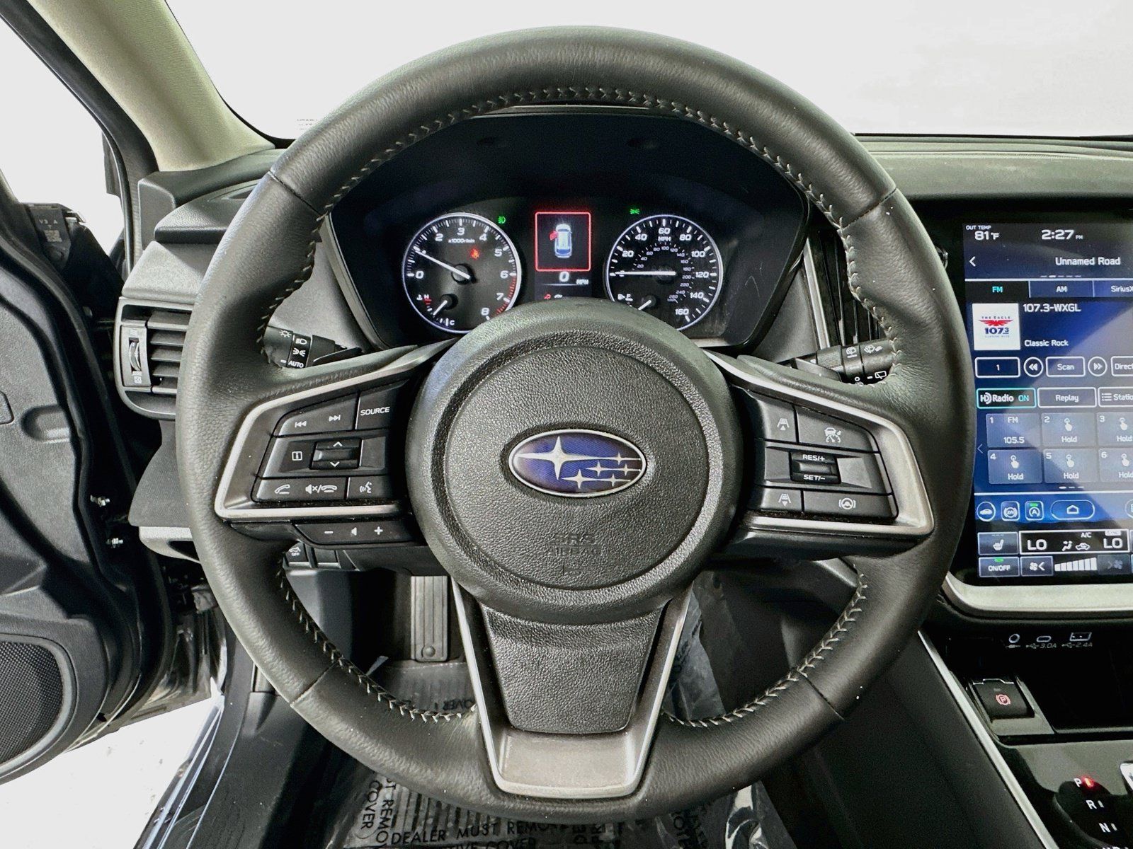 Used 2024 Subaru Outback Premium AWD/4WD image 11