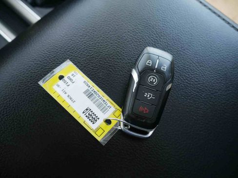 Used 2016 Ford F150 Lariat w/ Equipment Group 501A Mid AWD/4WD image 37
