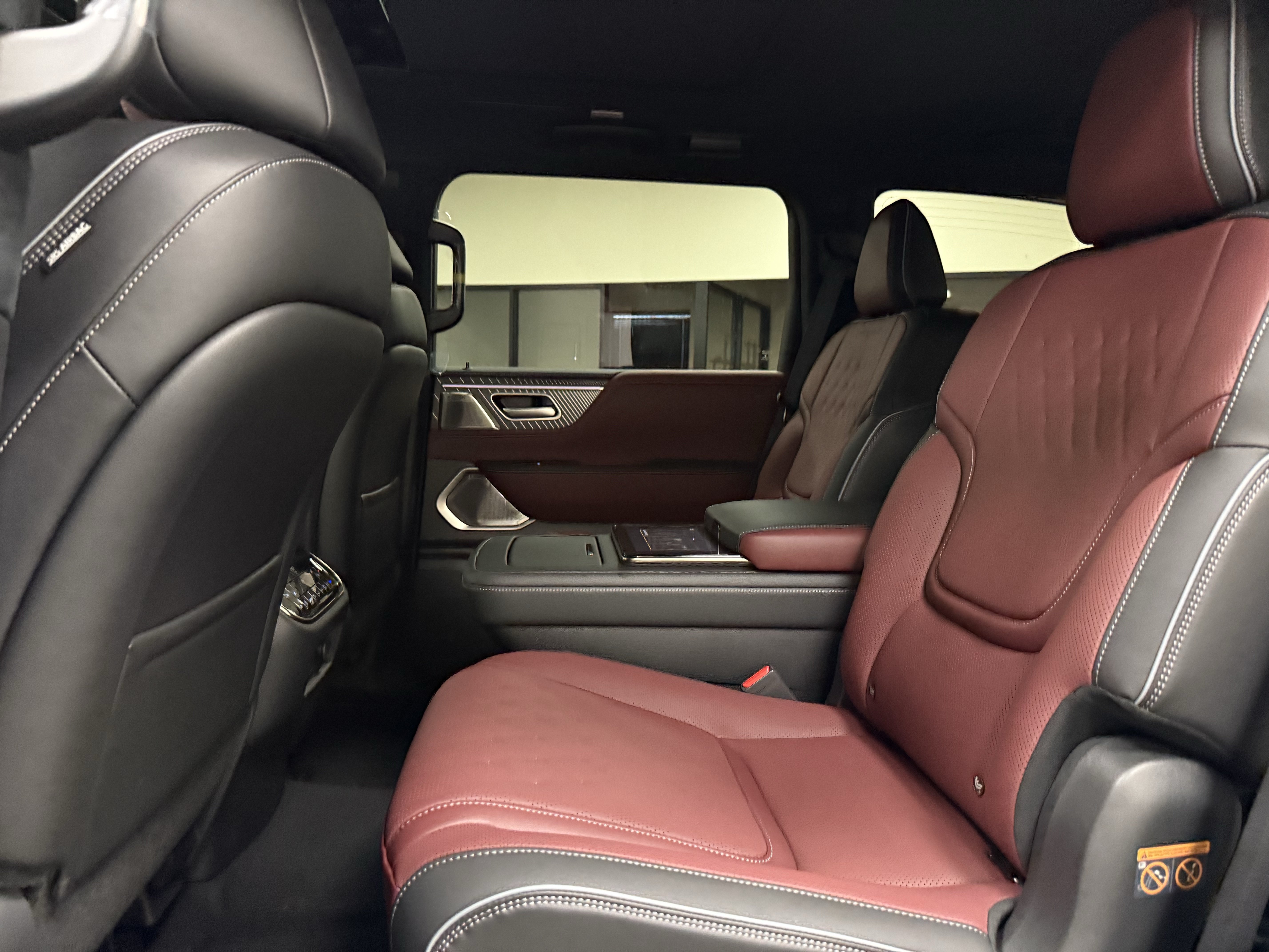New 2027 INFINITI QX80 Autograph AWD/4WD image 16