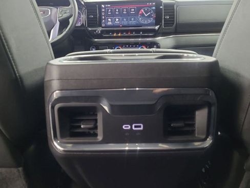 Used 2024 GMC Sierra 1500 Elevation w/ Elevation Premium Package AWD/4WD image 4