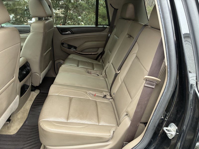 Used 2017 GMC Yukon SLT AWD/4WD image 17