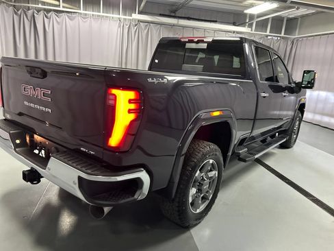 New 2026 GMC Sierra 2500 SLT w/ SLT Premium Package AWD/4WD image 7