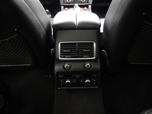 Used 2011 Audi Q7 3.0T Premium Plus AWD/4WD image 24