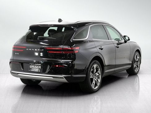 Used 2023 Genesis Electrified GV70 AWD/4WD image 5