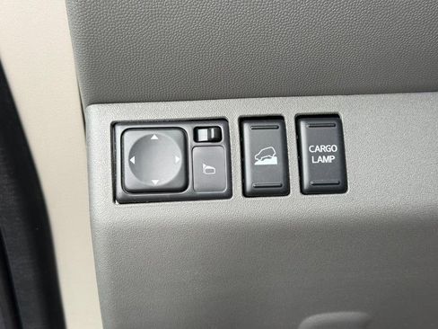 Used 2021 Nissan Frontier SV w/ Midnight Edition Floor Mats AWD/4WD image 23