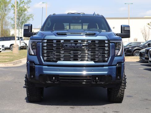 Used 2026 GMC Sierra 3500 Denali Ultimate image 38