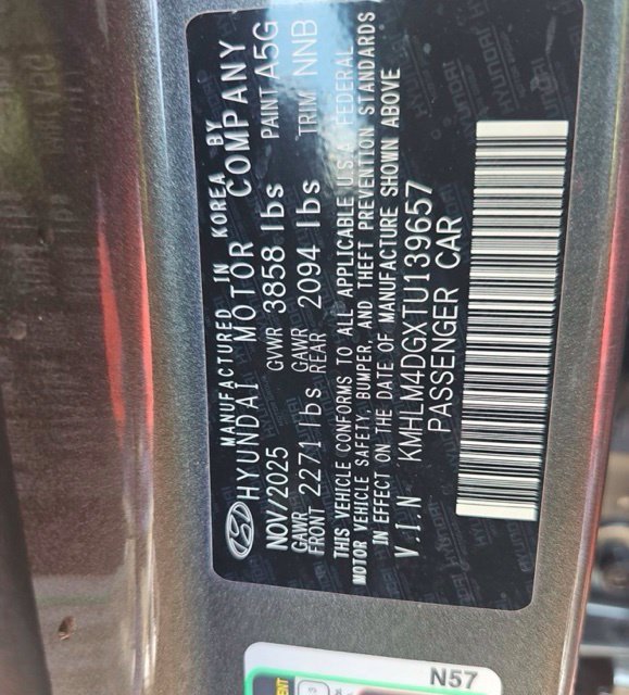 Used 2026 Hyundai Elantra Sport FWD image 15