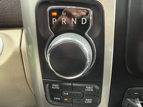 Used 2019 RAM 1500 Big Horn AWD/4WD image 11