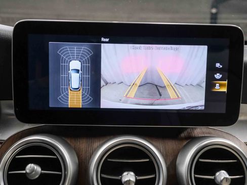 Certified 2022 Mercedes-Benz GLC 300 4MATIC image 31