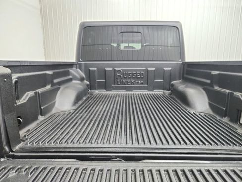 Used 2023 Jeep Gladiator Sport AWD/4WD image 36