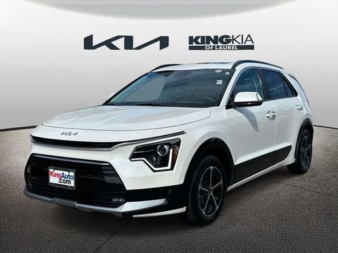 Used 2025 Kia Niro FWD image 26