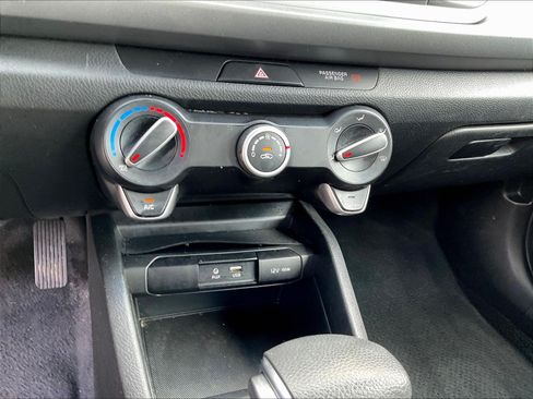 Used 2018 Kia Rio LX FWD image 15