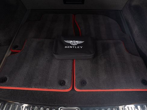 Certified 2025 Bentley Bentayga image 47
