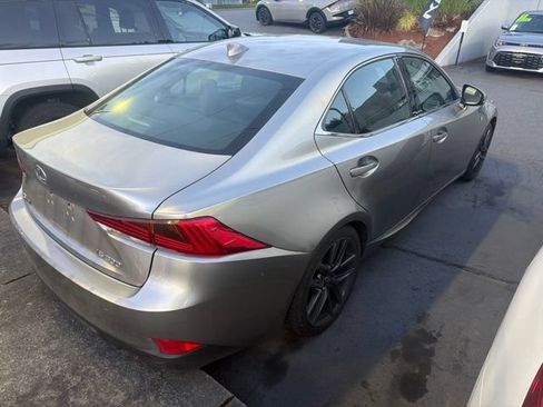 Used 2019 Lexus IS 300 F Sport w/ F Sport Package RWD image 3