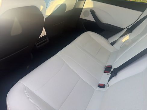 Used 2025 Tesla Model 3 Long Range RWD image 10
