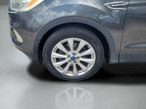 Used 2017 Ford Escape Titanium w/ Equipment Group 301A AWD/4WD image 33