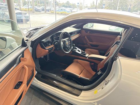 Used 2024 Porsche 911 GT3 RS image 4